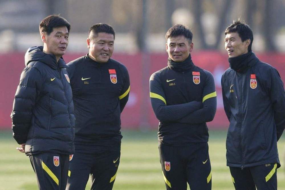国产女同疯狂作爱系列2